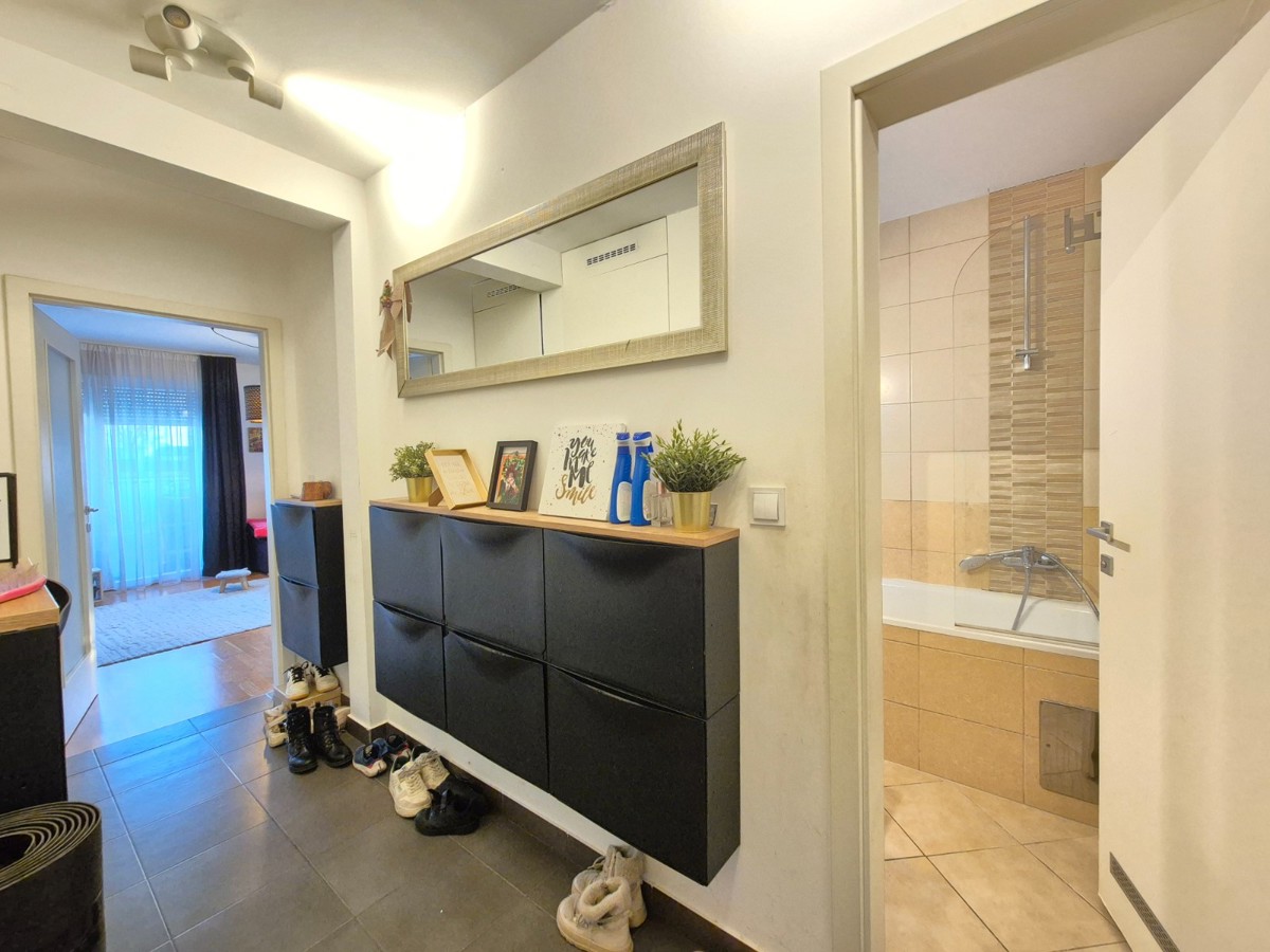 Vendita, Appartamento, Odra, Odranska zavrtnica, 4l, 82m2