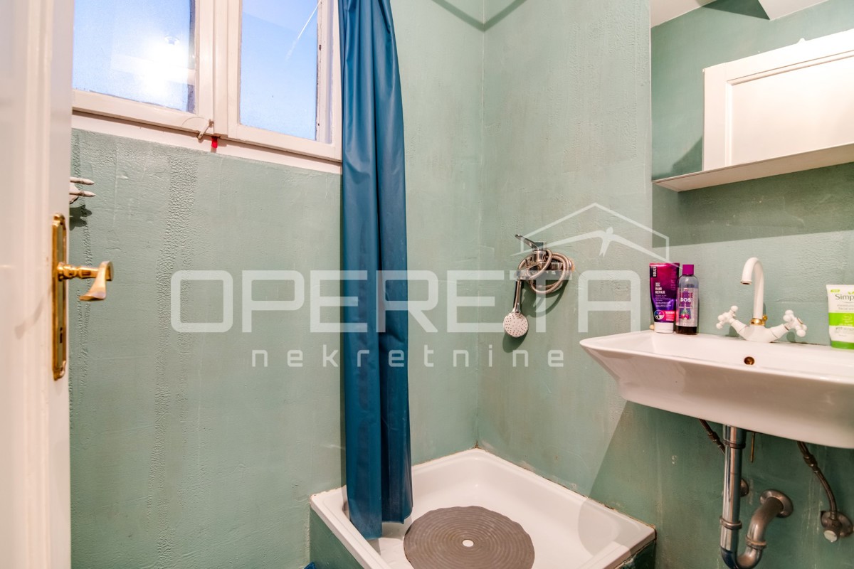 Vendita, Casa, Črnomerec, Lea Mullera, Indipendente, 233m2