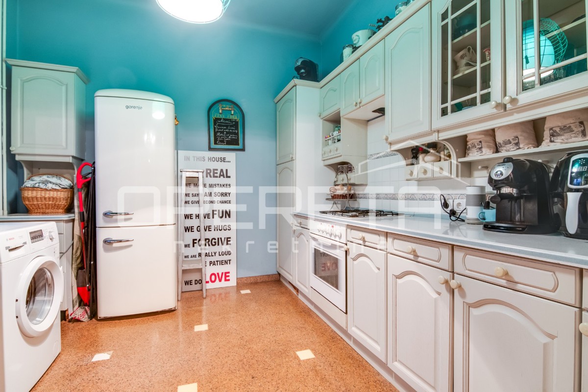 Vendita, Casa, Črnomerec, Lea Mullera, Indipendente, 233m2