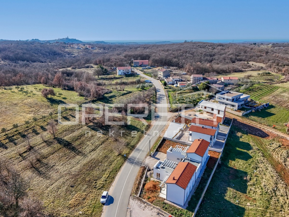 Vendita, Casa, Momjan, Momjan, Edificio doppio, 231m2