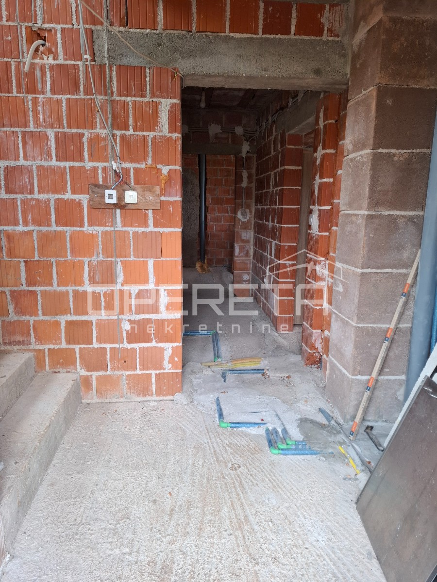 Vendita, Casa, Malinska, Sabljići , Edificio doppio, 291m2