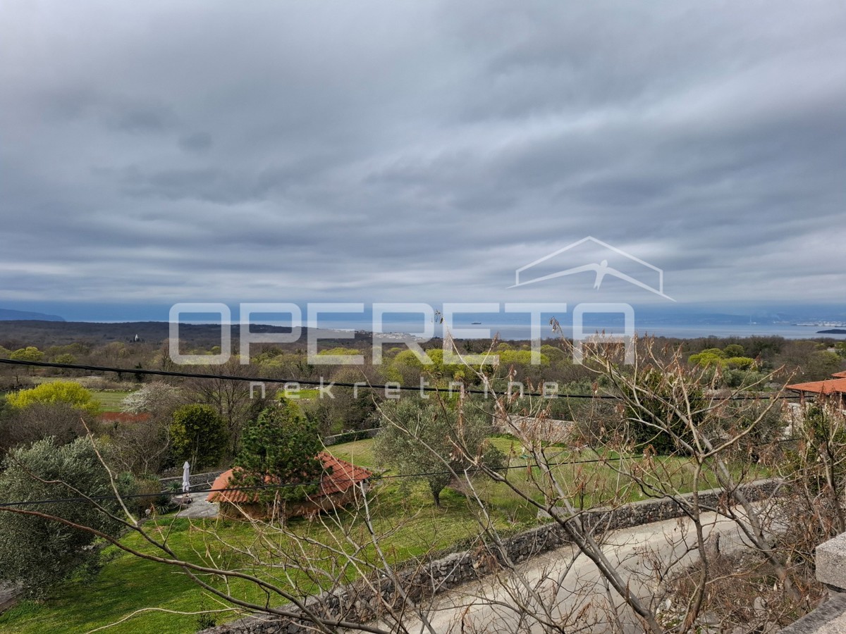 Vendita, Casa, Malinska, Sabljići , Edificio doppio, 291m2