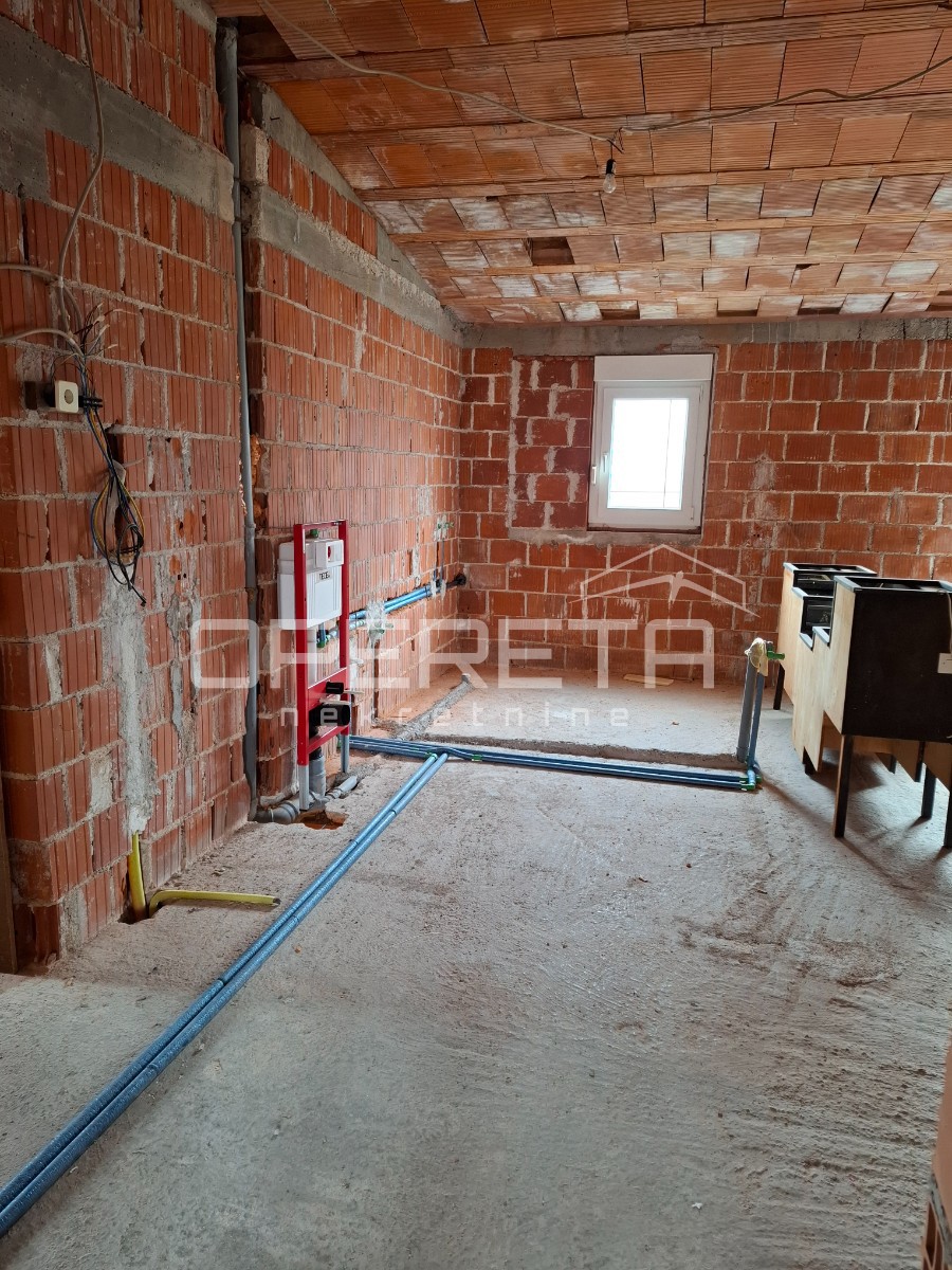 Vendita, Casa, Malinska, Sabljići , Edificio doppio, 291m2