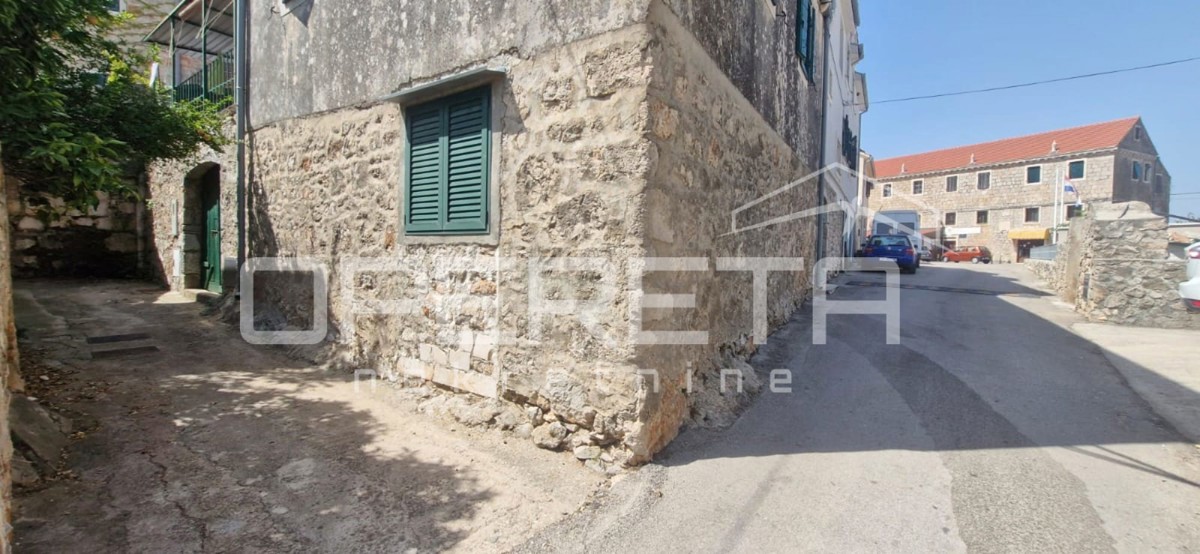 Autentico contesto per un nuovo capitolo sull'isola di Hvar