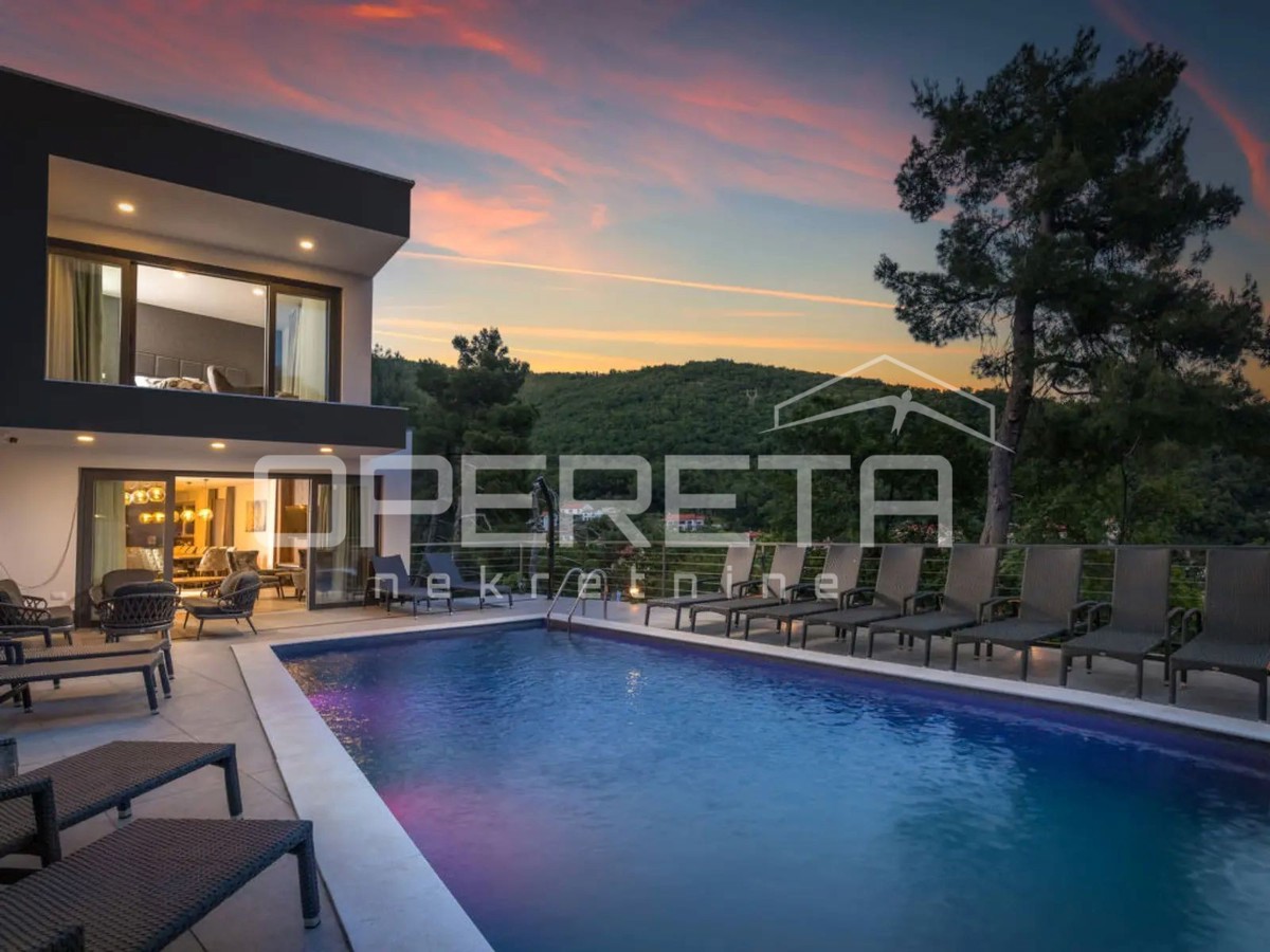 Villa di lusso con vista mare e piscina – Mošćenička Draga