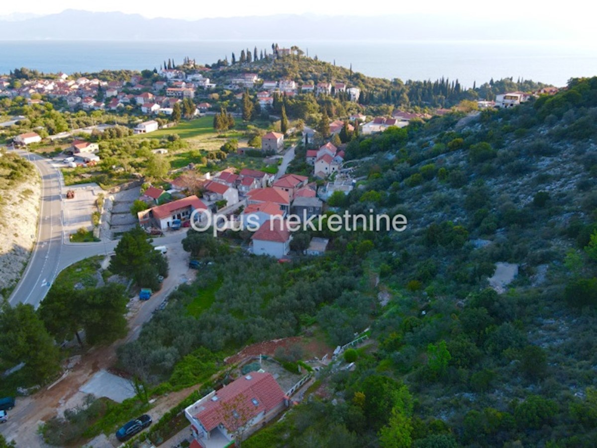 Trpanj, casa con vista e ampio giardino