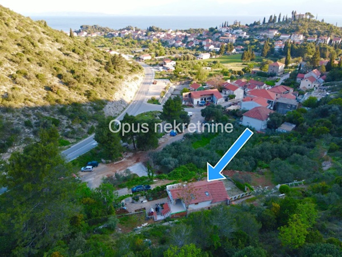 Trpanj, casa con vista e ampio giardino