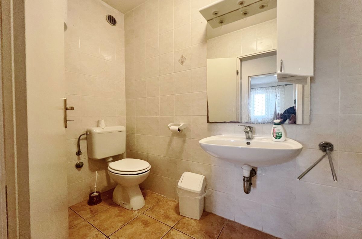 Porat, Malinska - appartamento a 100m dal mare, vista mare