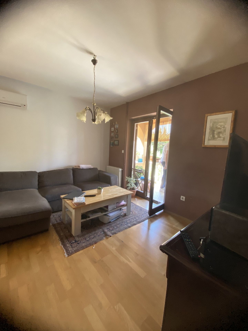 Malinska - house with commercial space and furnished apartment