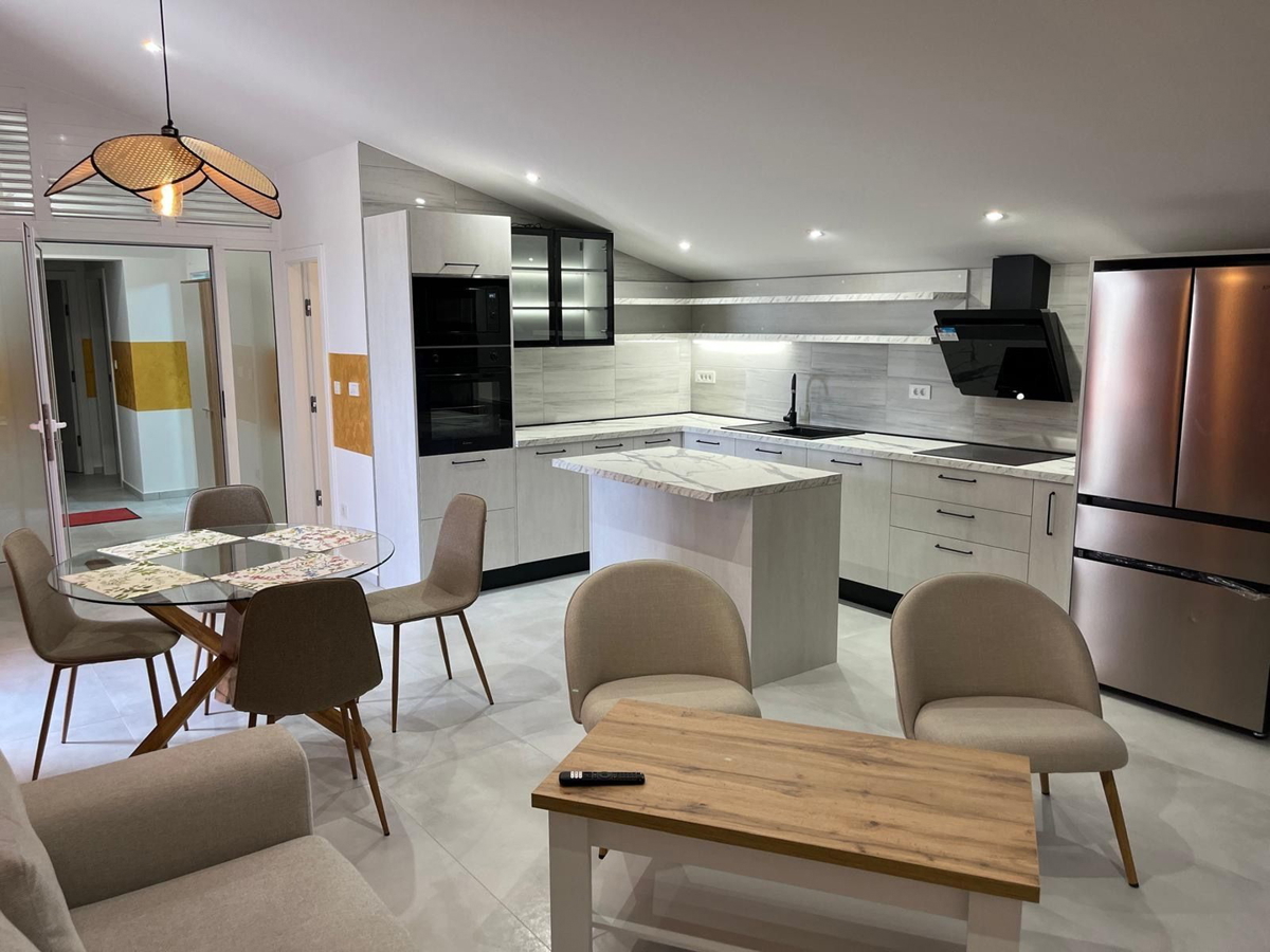 Nuova villa ristrutturata, piscina, prezzo ridotto - Pirovac, Vodice