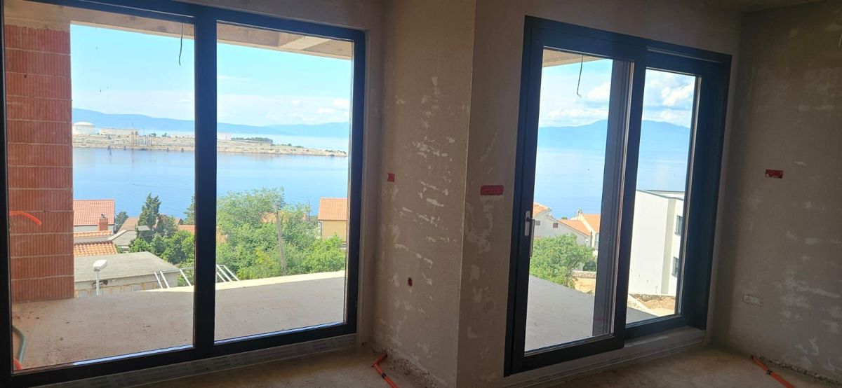 Appartamento con vista panoramica sul mare e piscina - Omišalj