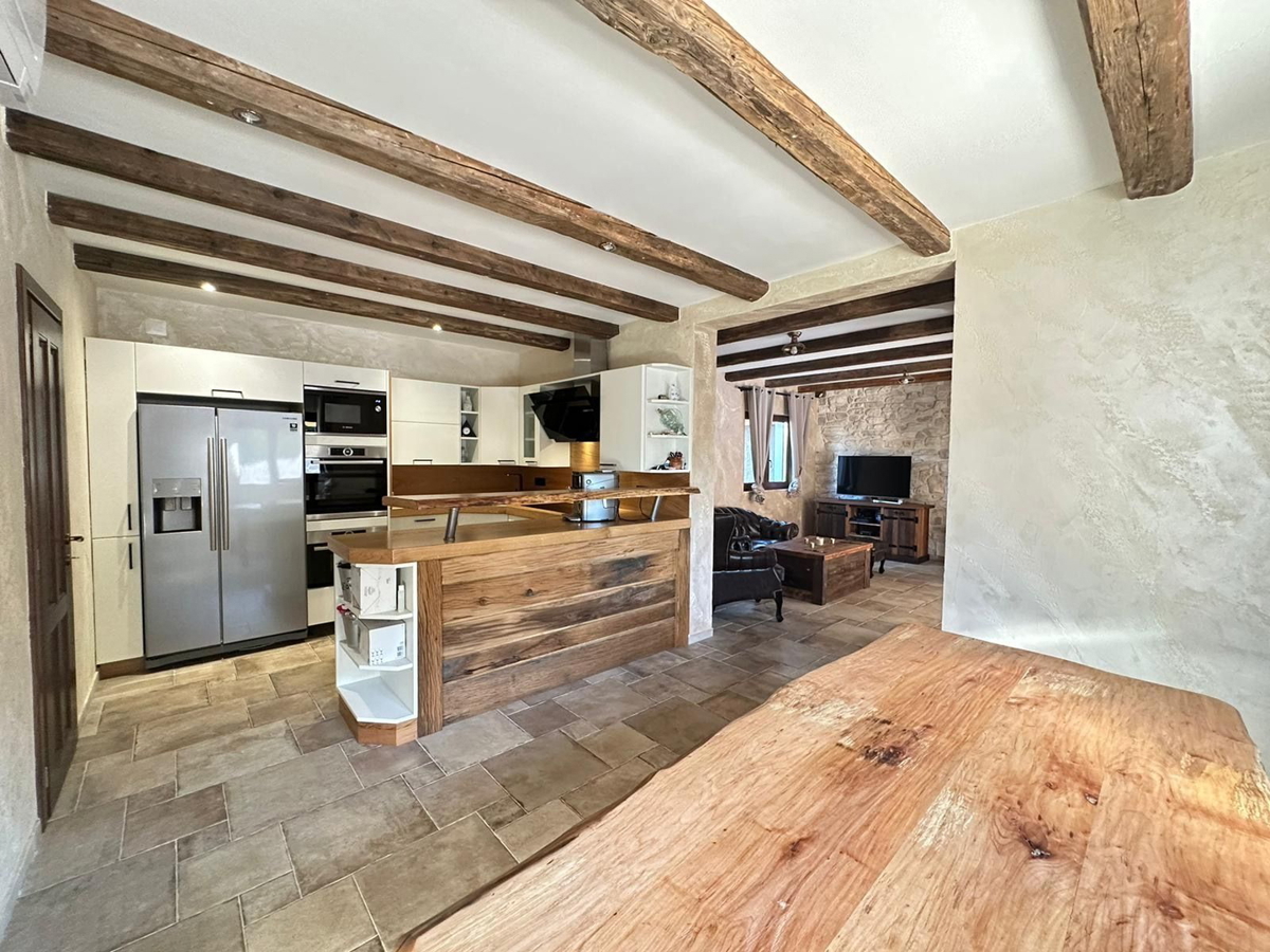 &lt;Villa rustica di lusso con piscina - Isola di Krk&gt;