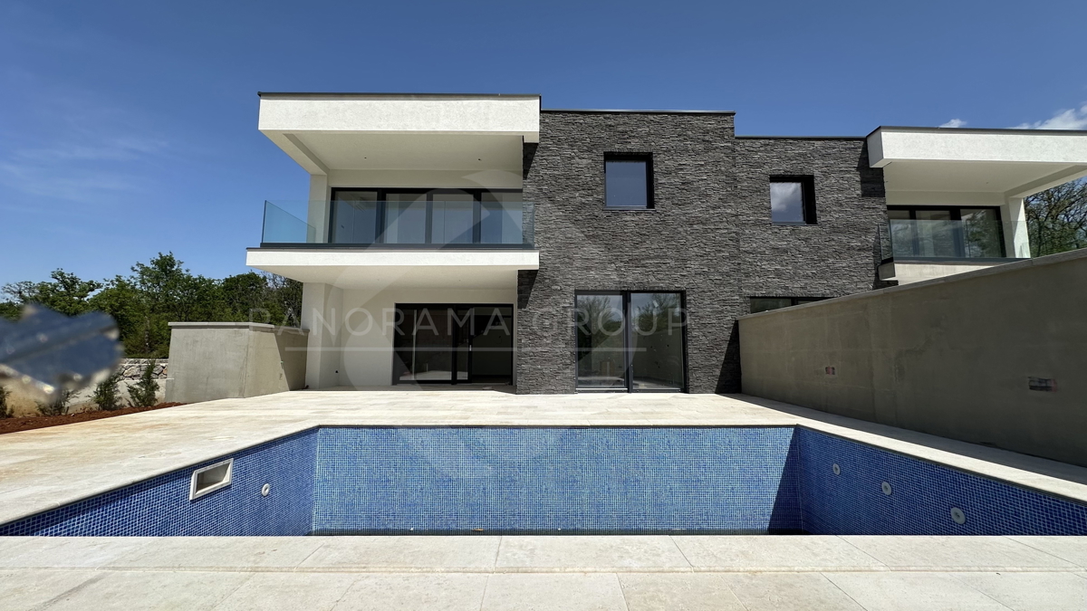 Appartamento di lusso di 151 m² con piscina e giardino – a 100 m dal mare, Kraljevica