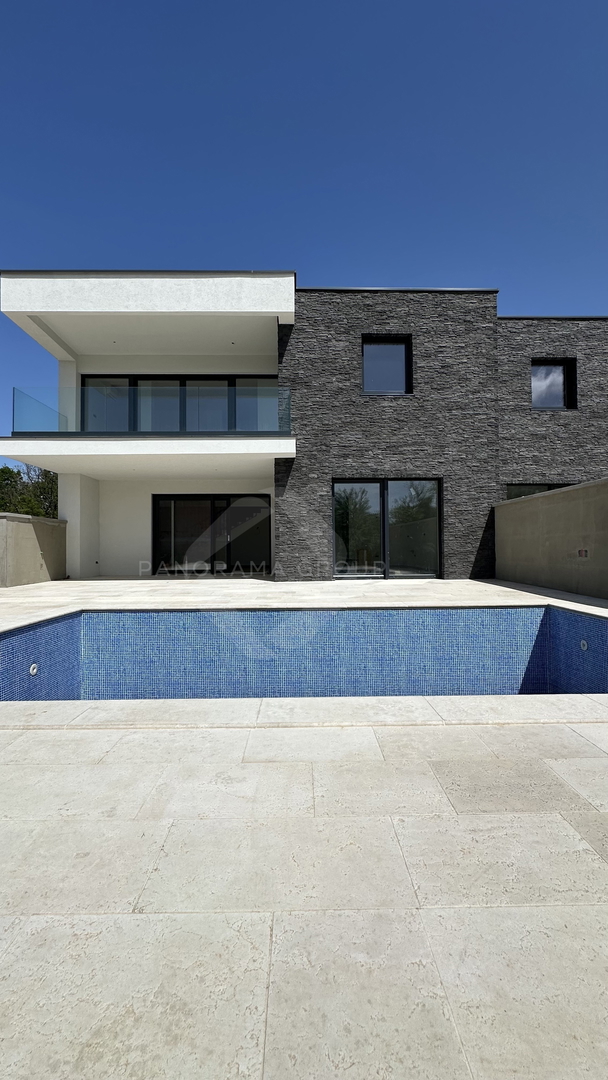 Appartamento di lusso di 151 m² con piscina e giardino – a 100 m dal mare, Kraljevica