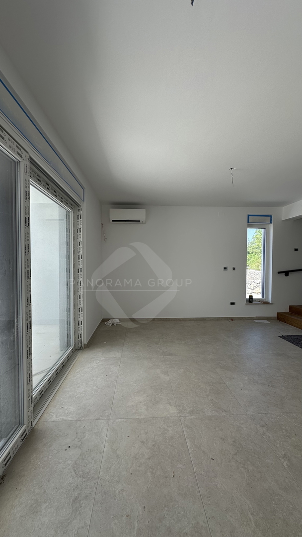 Appartamento di lusso di 151 m² con piscina e giardino – a 100 m dal mare, Kraljevica