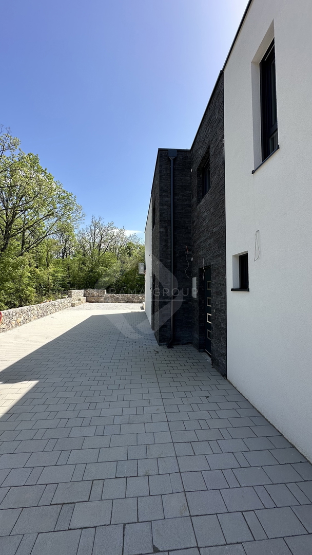 Appartamento di lusso di 151 m² con piscina e giardino – a 100 m dal mare, Kraljevica