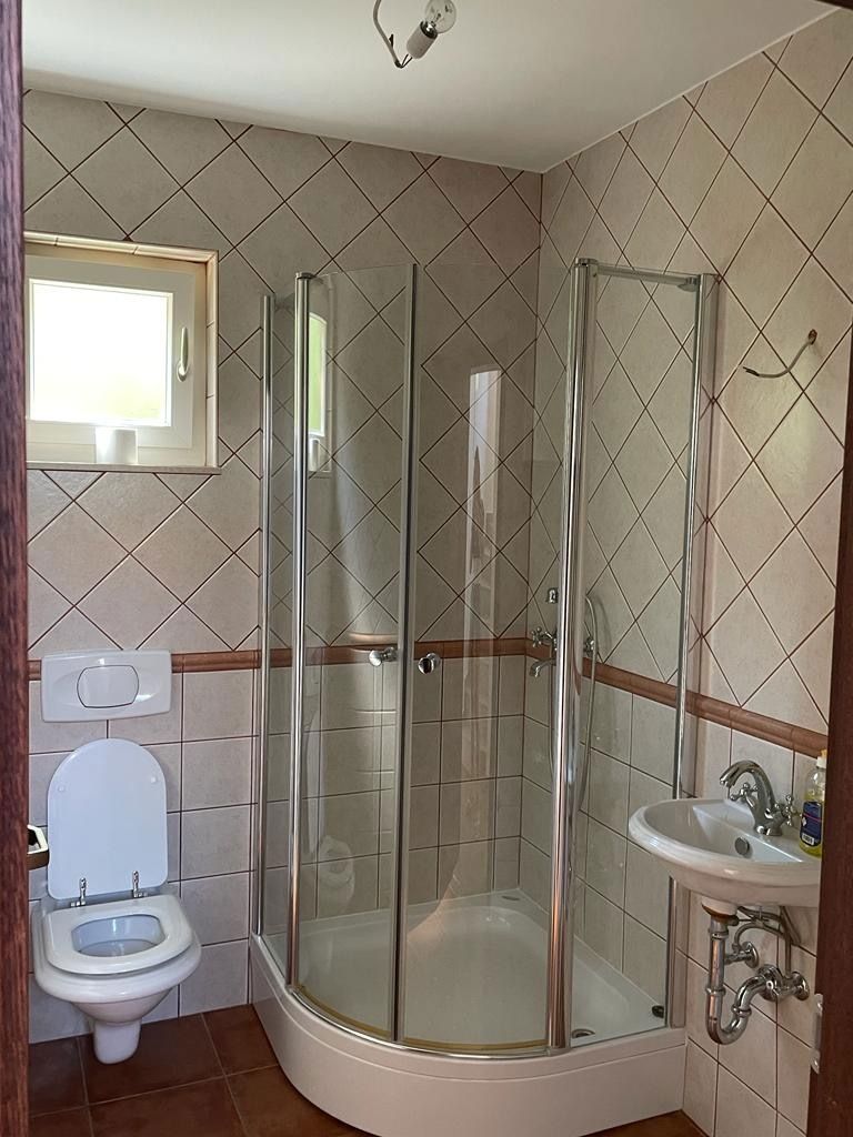 <p>Prekrasna vila u mirnom okruženju - Hlapa, Dobrinj</p>