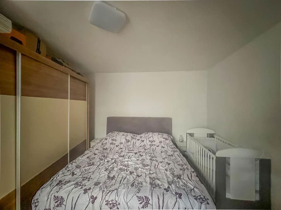 Casa nel centro di Brtonigla, con due appartamenti