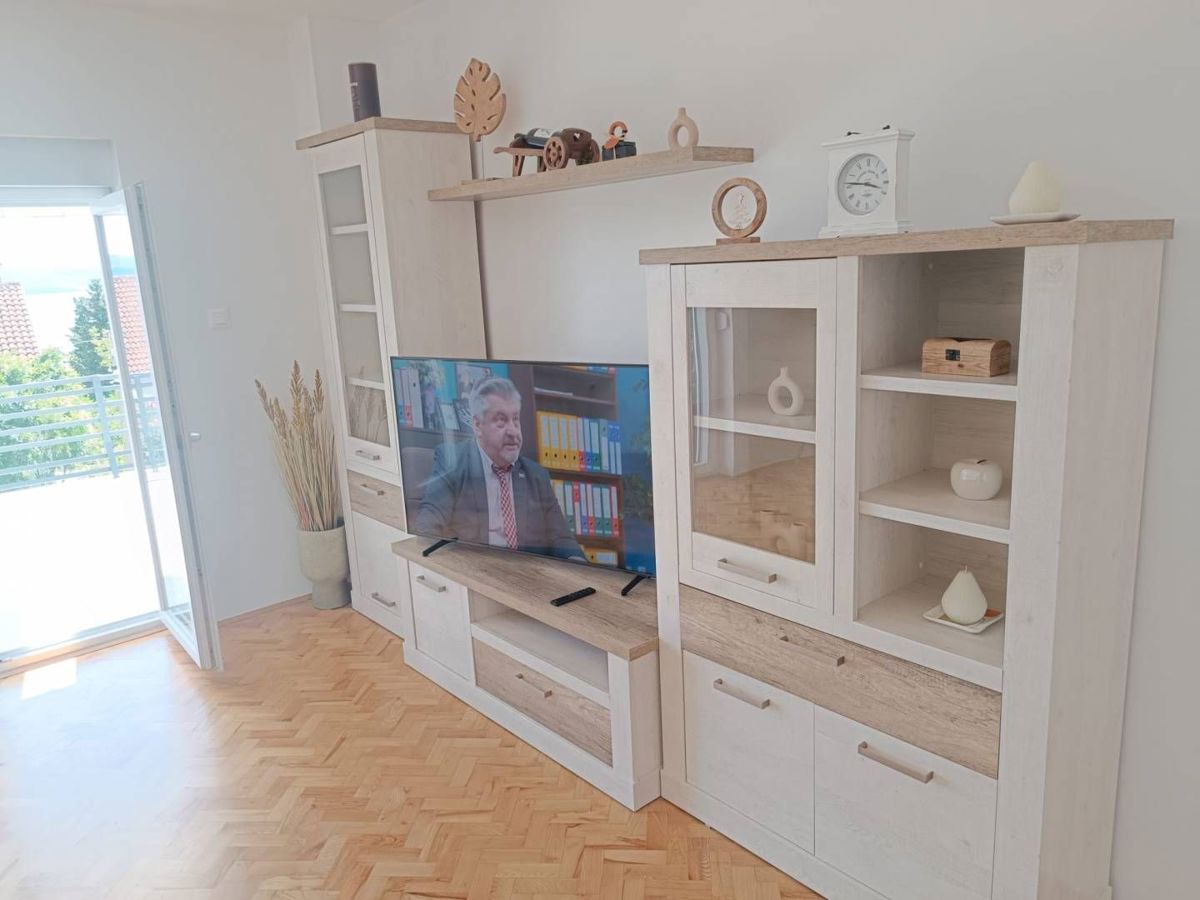 <p>Meraviglioso appartamento con tre terrazze e vista mare - Dramalj</p>