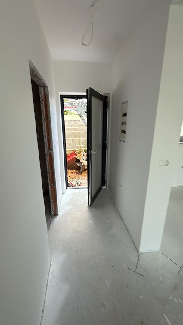 Dvojna casa in fase roh bau - occasione! Garica, Vrbnik