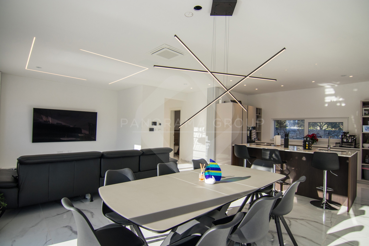 Villa di lusso con piscina, sauna e palestra – Muraj, isola di Krk