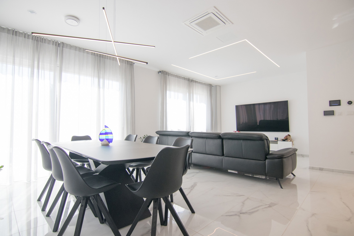 Villa di lusso con piscina, sauna e palestra – Muraj, isola di Krk