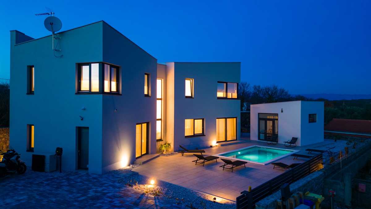 Villa di lusso con piscina, sauna e palestra – Muraj, isola di Krk