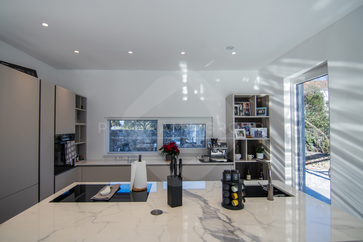 Villa di lusso con piscina, sauna e palestra – Muraj, isola di Krk