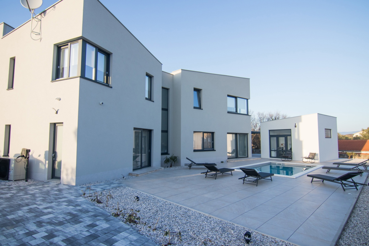 Villa di lusso con piscina, sauna e palestra – Muraj, isola di Krk