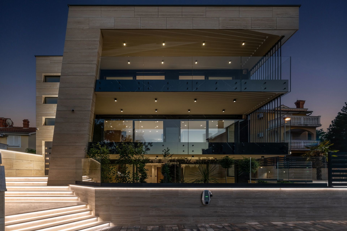 Malinska - appartamento arredato da designer