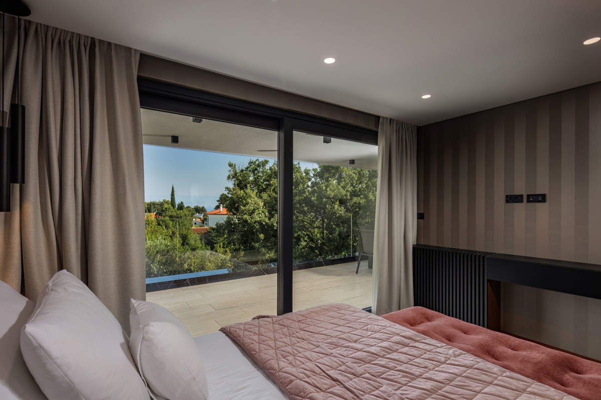 Malinska - appartamento arredato da designer