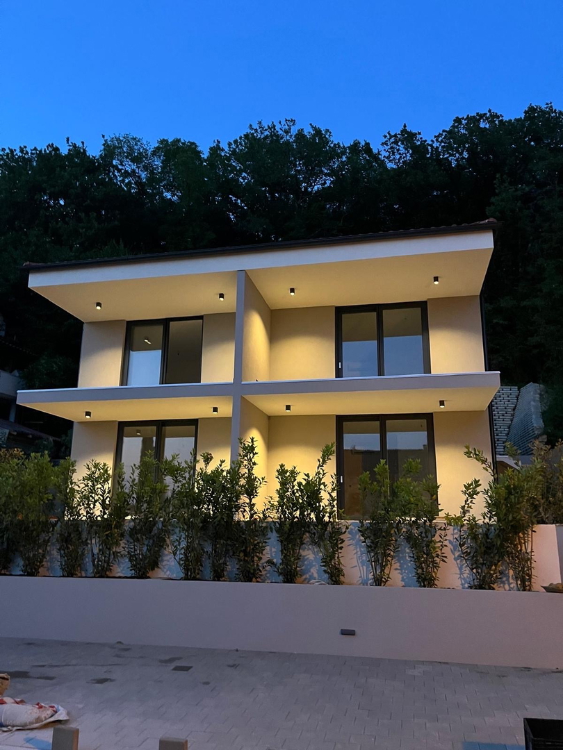 Omišalj - appartamento in splendida nuova costruzione, a 170 m dal mare