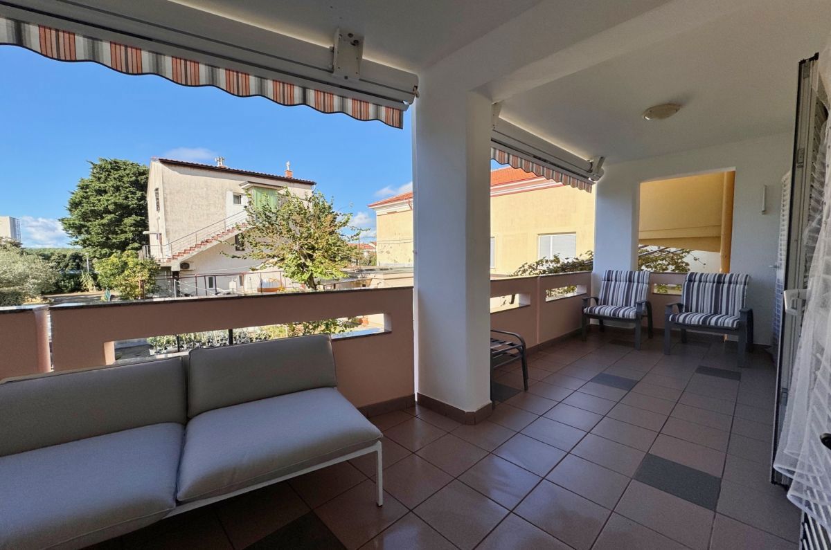 <pre>Bellissimo appartamento a Puntu, in ottima posizione, a 50m dal mare</pre>