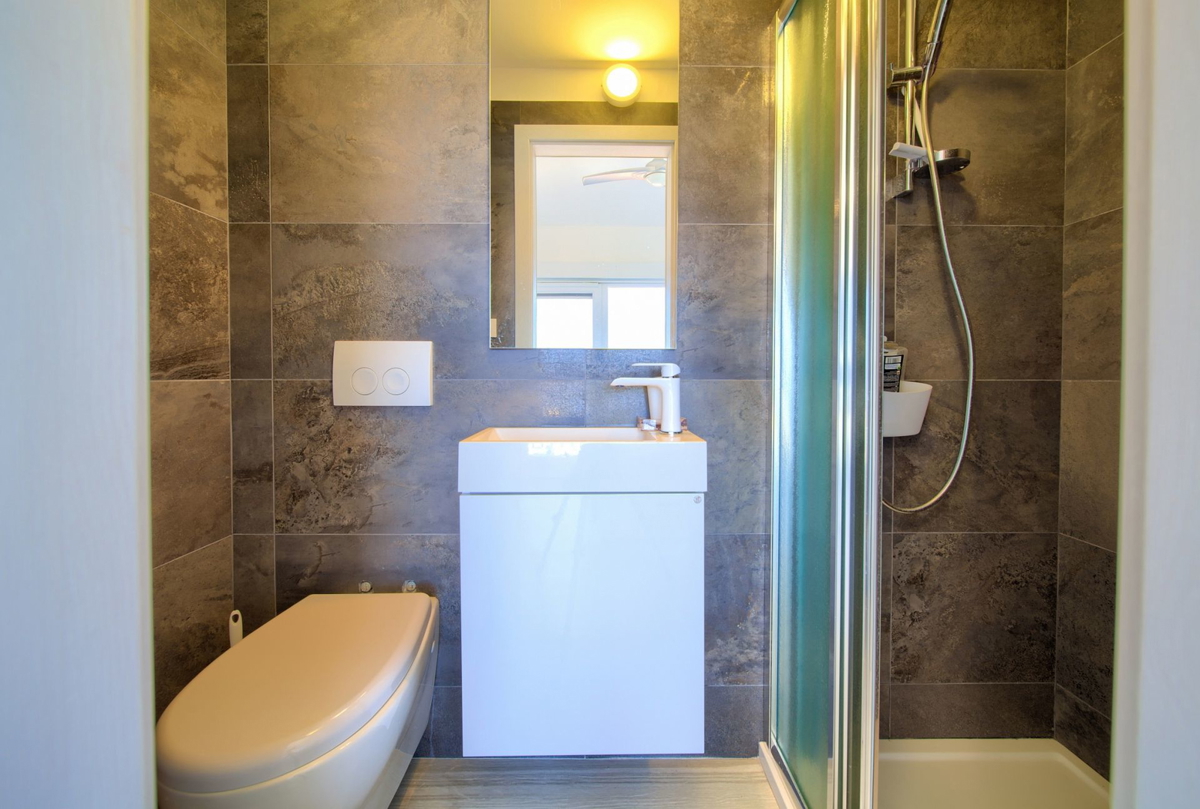 <Vila sa panoramskim pogledom na more - Vrbnik>  <Vila con vista panoramica sul mare - Vrbnik>