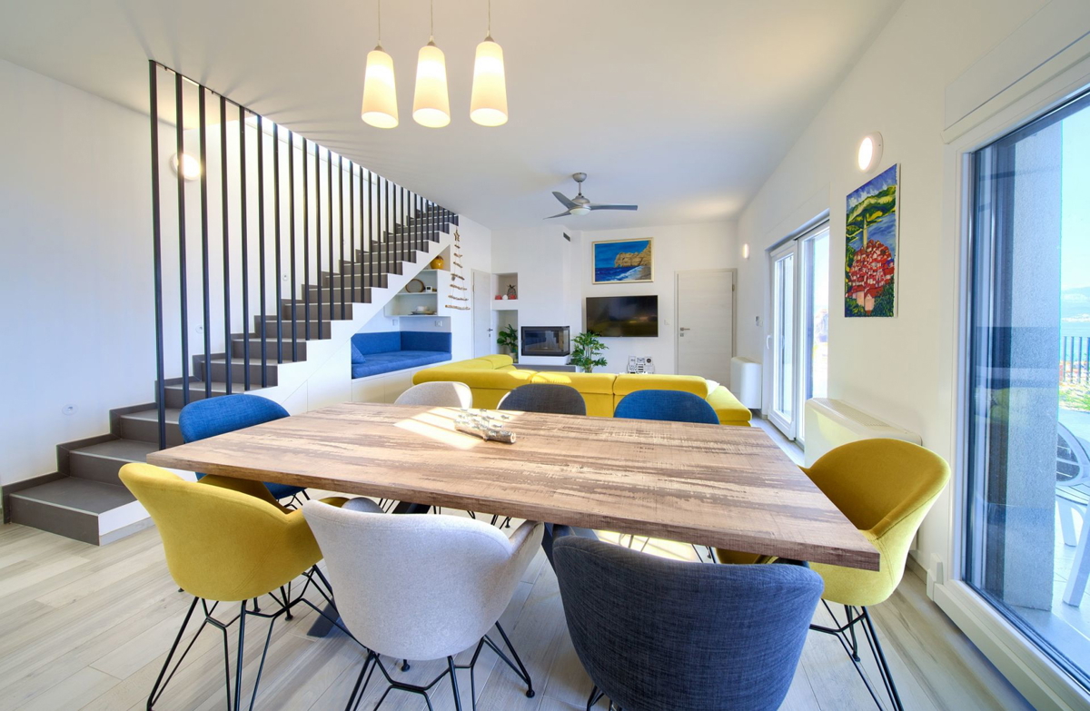 <Vila sa panoramskim pogledom na more - Vrbnik>  <Vila con vista panoramica sul mare - Vrbnik>