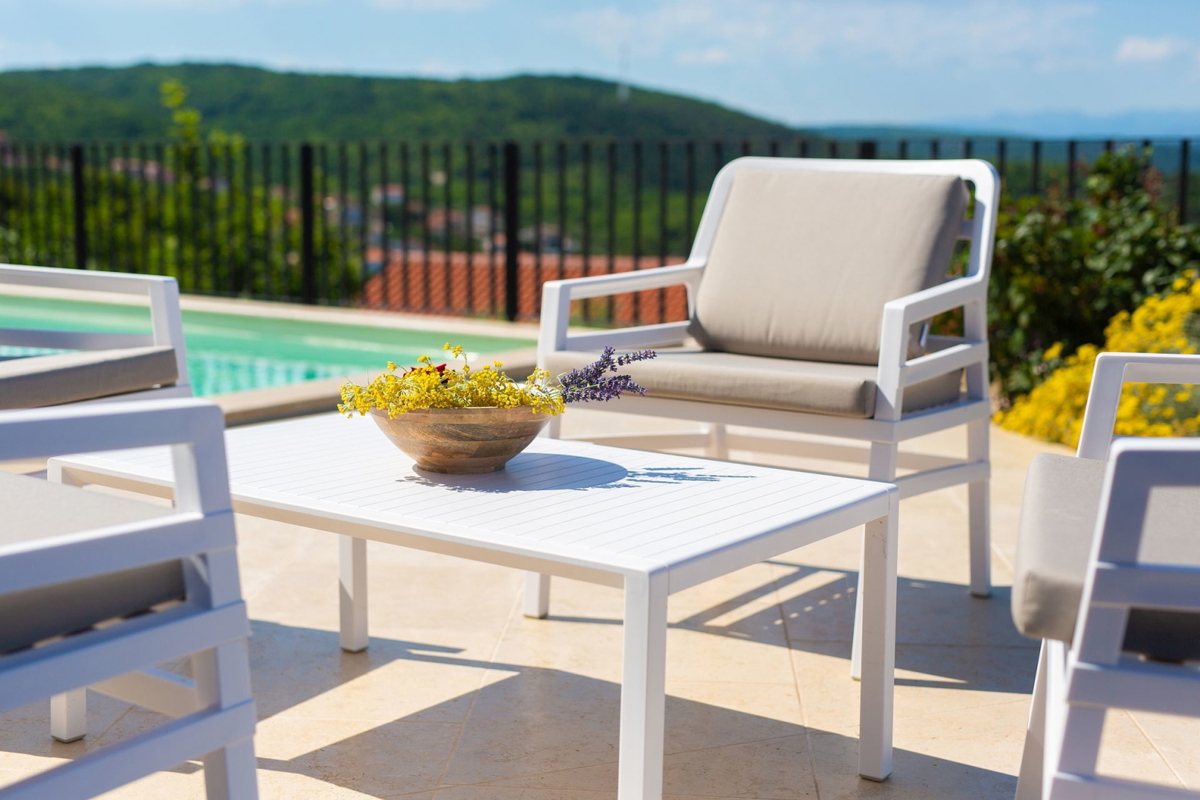 <Vila sa panoramskim pogledom na more - Vrbnik>  <Vila con vista panoramica sul mare - Vrbnik>