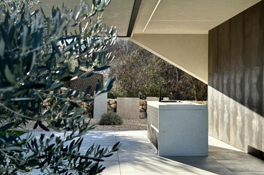 Lussuosa villa familiare con piscina e vista panoramica sul mare – Vrbnik, isola di Krk