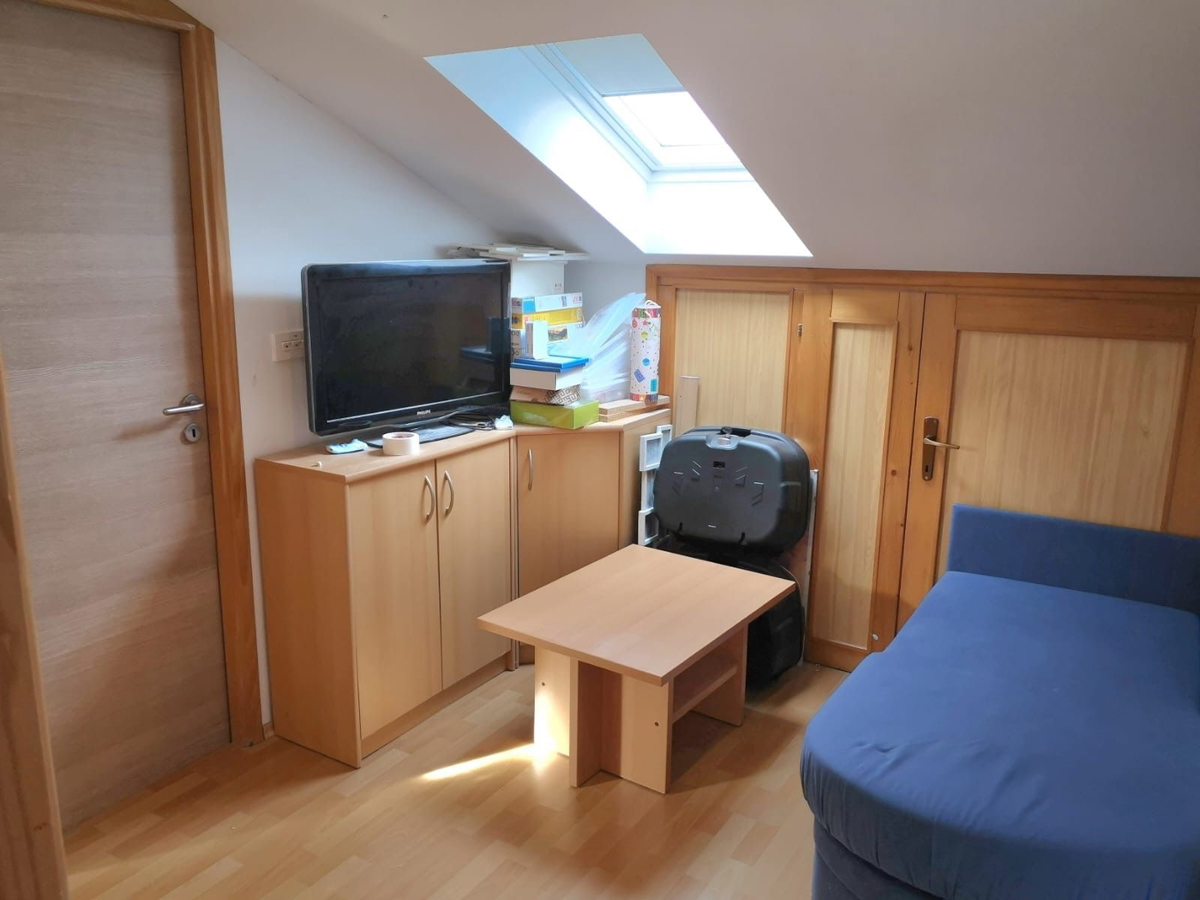 Malinska - opportunità, appartamento su due piani con vista mare