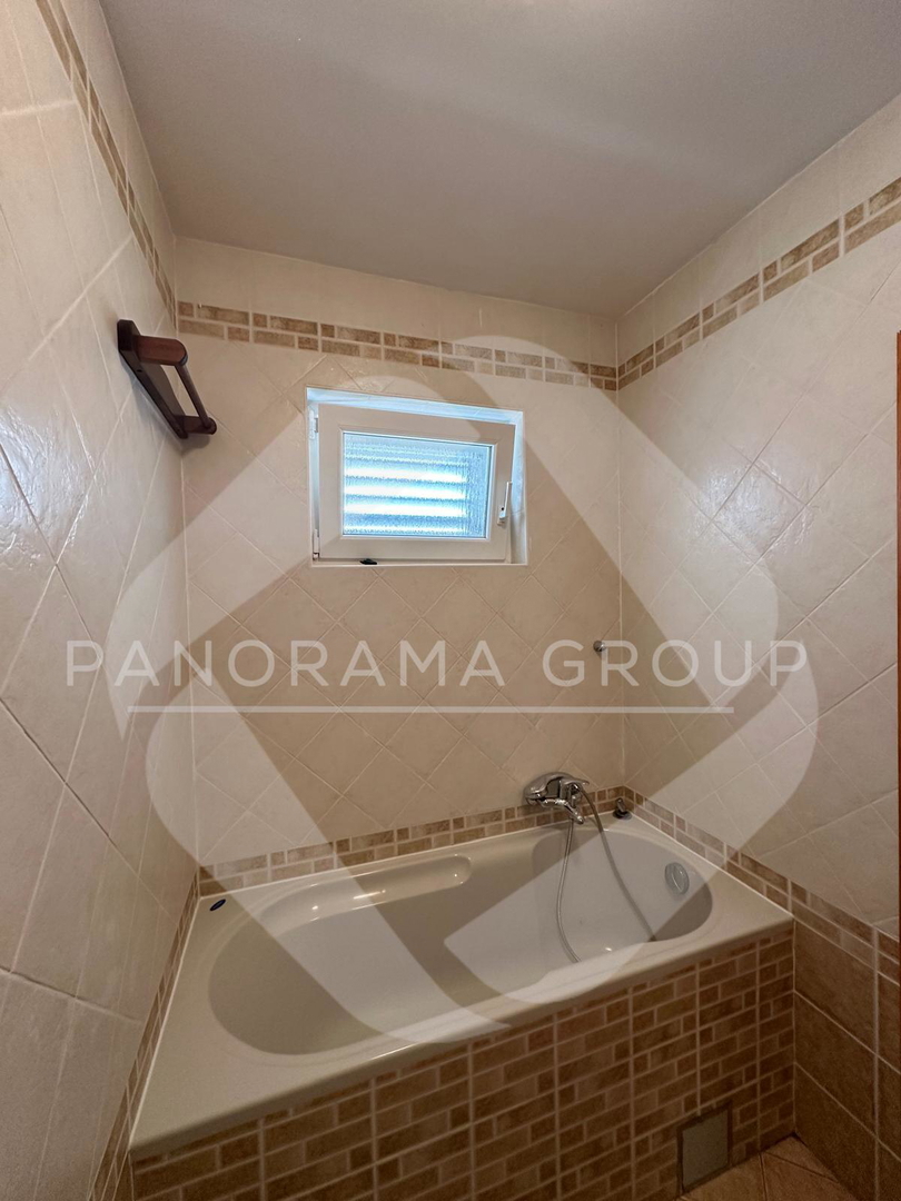 Novo, solo da noi! Appartamento con giardino, a 100m dal mare e dalla spiaggia, Klimno