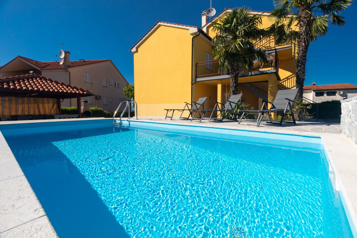 Njivice - 2S+DB, esclusivo nella nostra offerta!