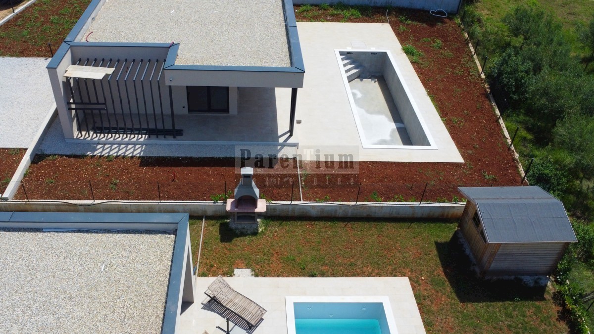 Tinjan, dintorni, splendida casa su un piano circondata dalla natura!