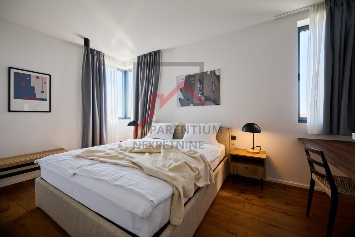 Poreč, dintorni, bellissima villa moderna con piscina coperta!