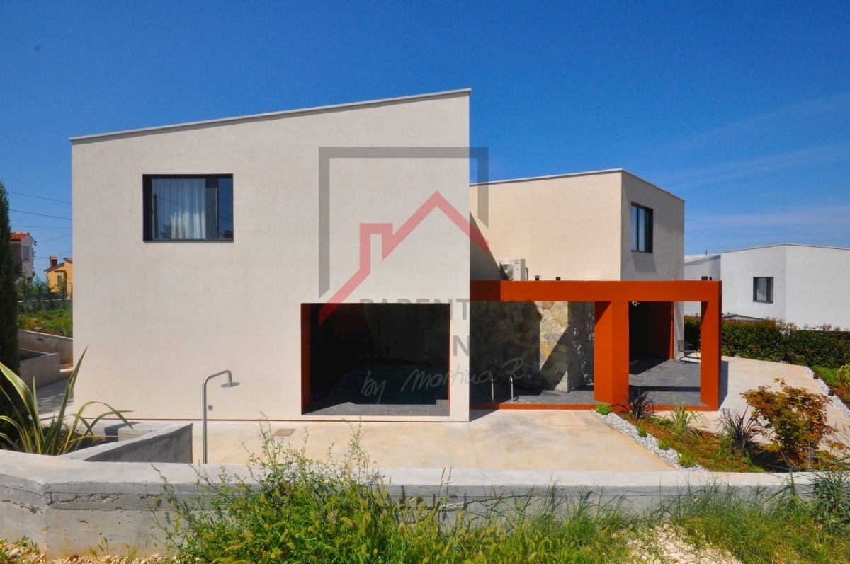 Poreč, dintorni, bellissima villa moderna con piscina coperta!