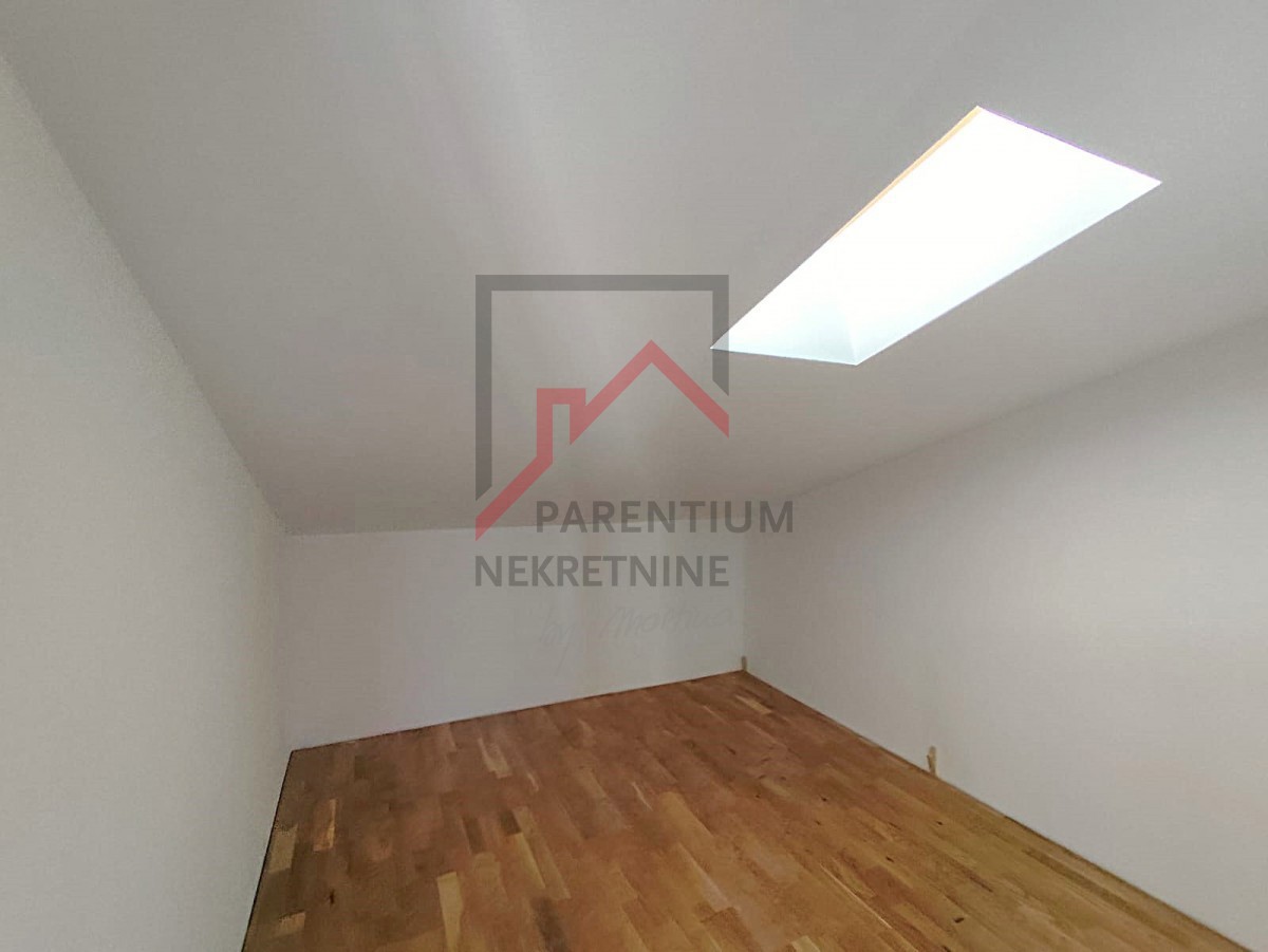 Istria, Parenzo - Casa bifamiliare vicino a Parenzo - nuova costruzione con vista panoramica