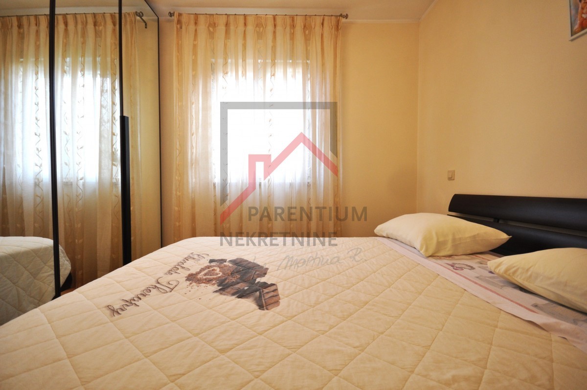 Cittanova, appartamento con vista mare e due camere da letto!!!