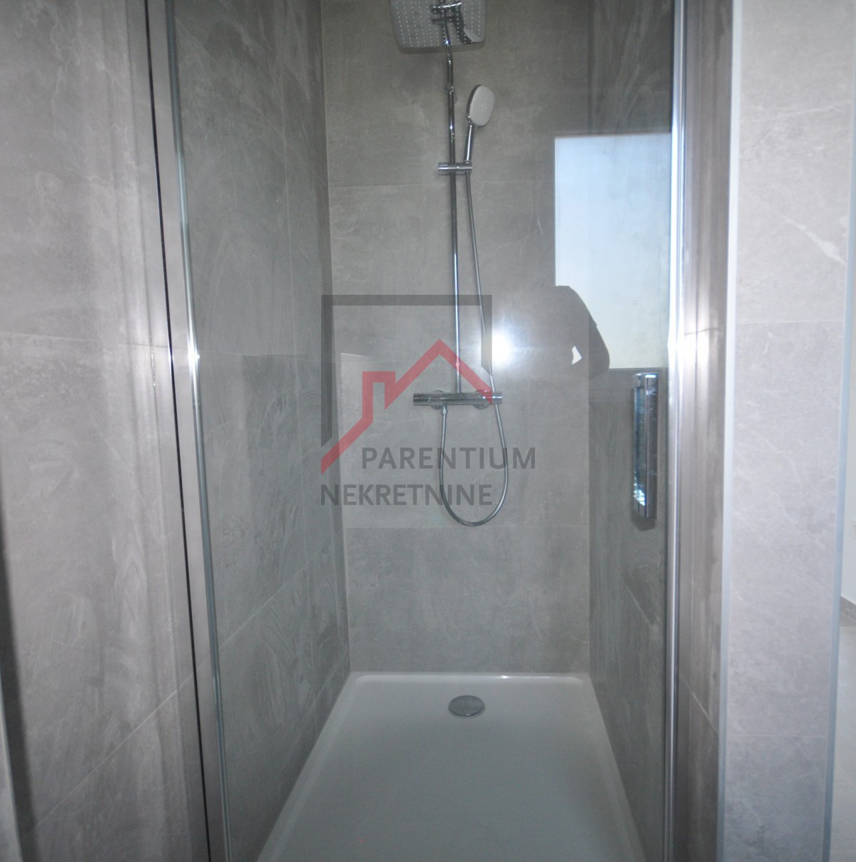 Appartamento con due camere da letto - pronto per essere abitato - nuova costruzione!!