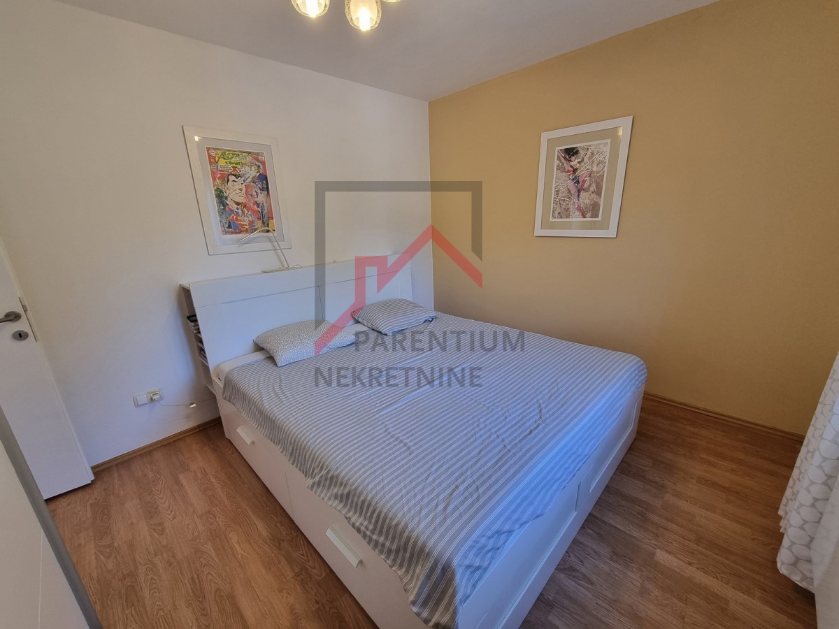 NOVIGRAD, Appartamento al 1° piano con 2 camere da letto, immerso nel verde