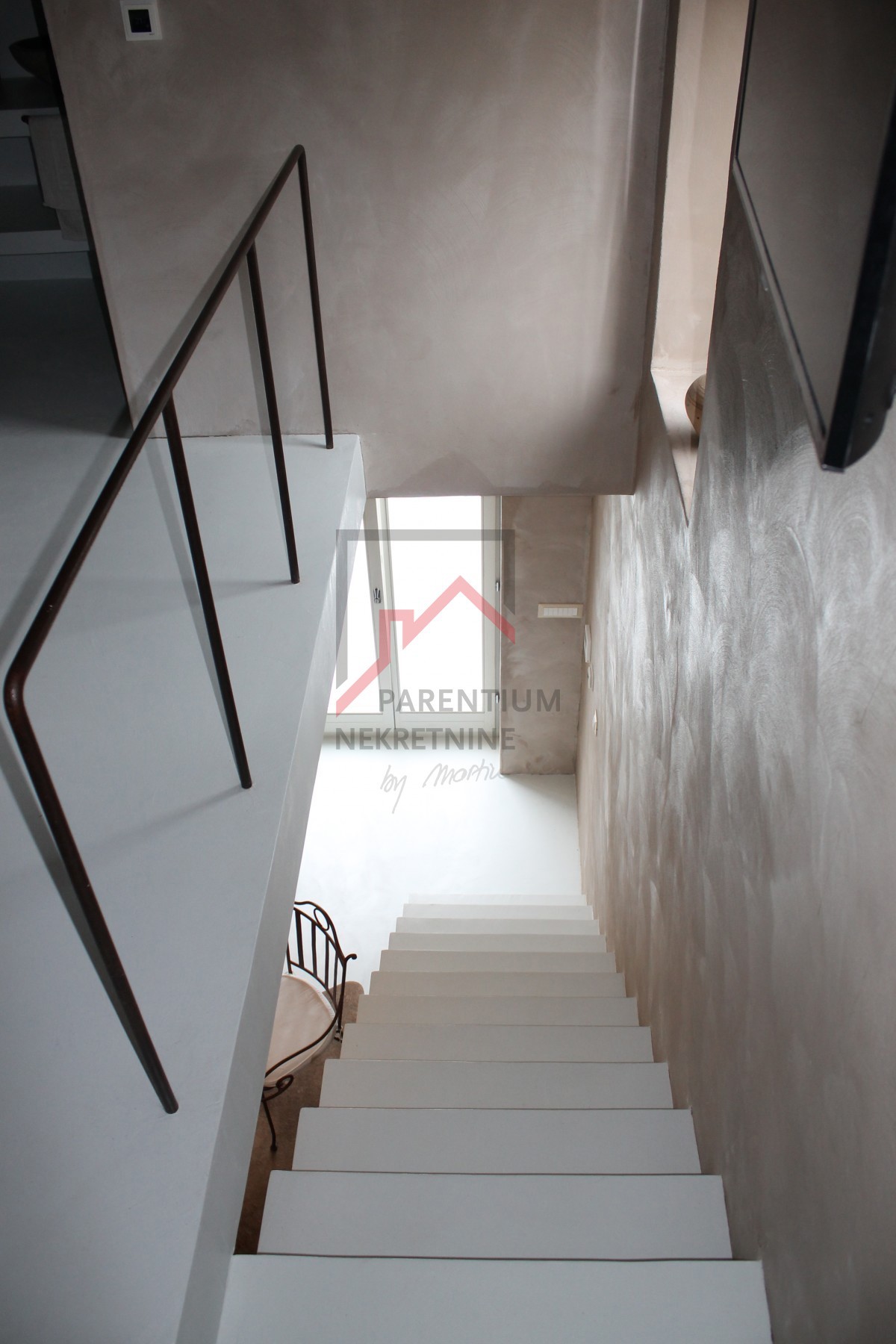 Istria, Montona - Casa di design in pietra con vista su Montona