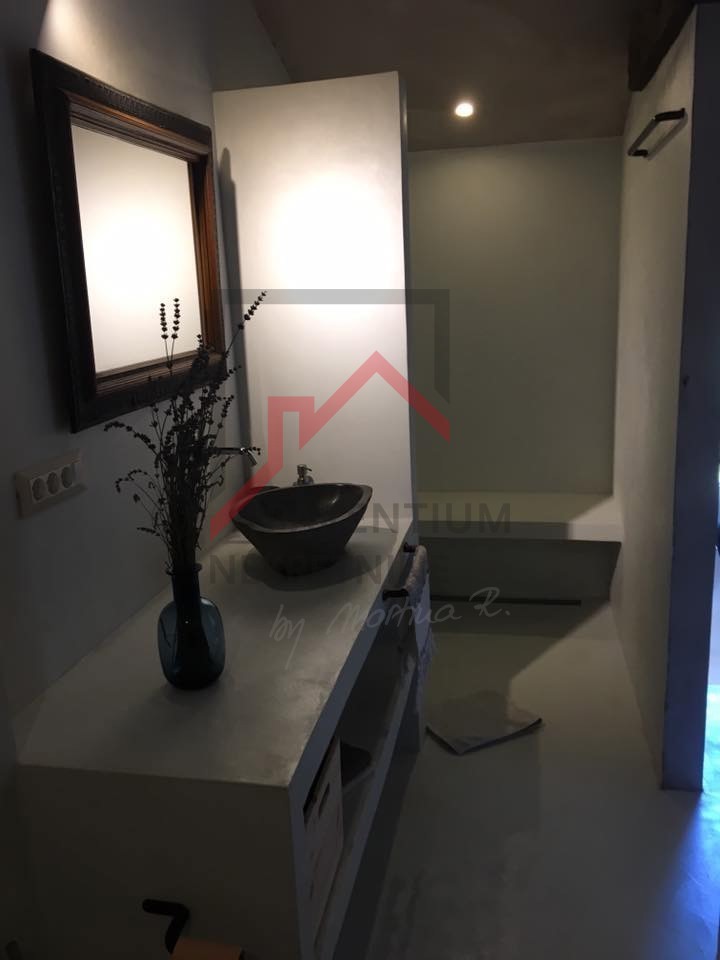 Istria, Montona - Casa di design in pietra con vista su Montona