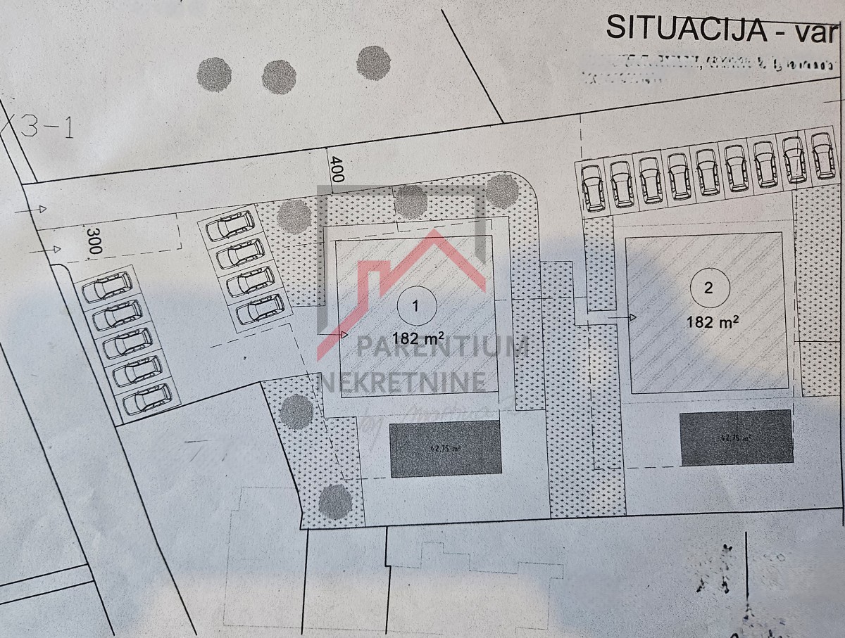 Terreno per la costruzione di 2 edifici residenziali con 18 appartamenti - a 350 m dal mare